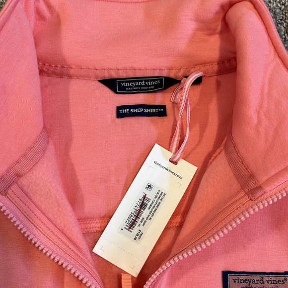 Vineyard Vines The Shep Shirt in Coral Sands Size XL - Picture 5 of 6